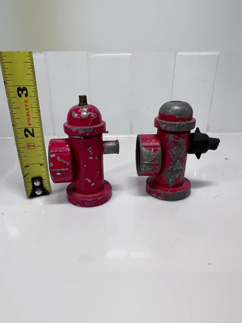 Vintage Diecast Tonka Fire Hydrant Set Of 2 1950s